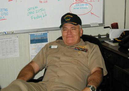 Commander Dave Belton, N4, COMPHIBGRU-THREE  July 2001